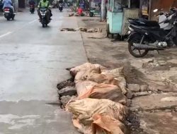 Pemkot Bekasi Diminta Tindak Tegas Kontraktor Galian Kabel di Jalan Kodau, Jangan Tunggu Korban