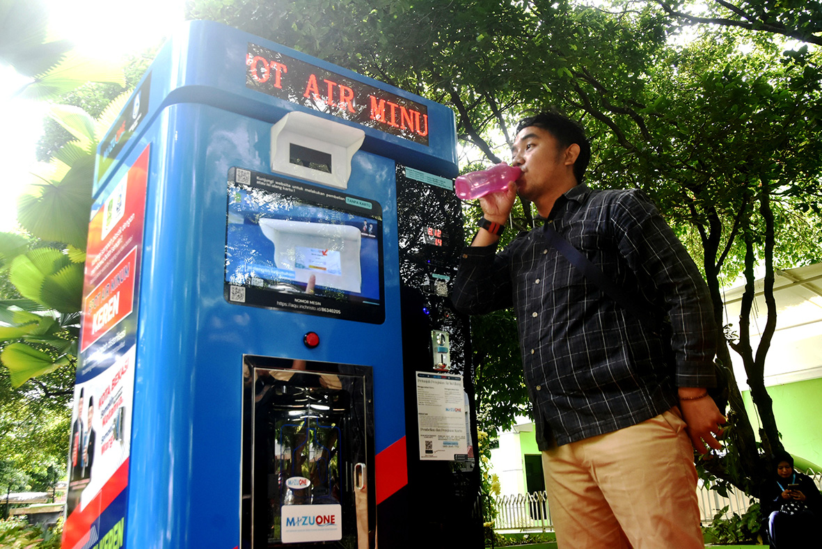 Pemkot Bekasi Sediakan Spot Air Minum Isi Ulang Prabayar, Satu Liter Rp100