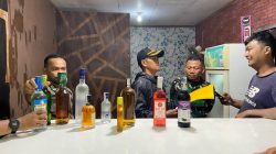 Tim Gabungan Tutup Toko Miras di Jatiasih