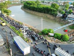 Dampak Penutupan Jembatan Cikarang, Pagi Sampai Sore Macet