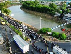 Pergerakan Nataru di Jalan Inspeksi Kalimalang Dibayangi PJU Mati