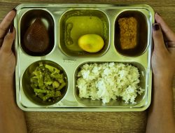 Makan Bergizi Gratis Jangkau Separuh Total Desa di Kabupaten Bekasi