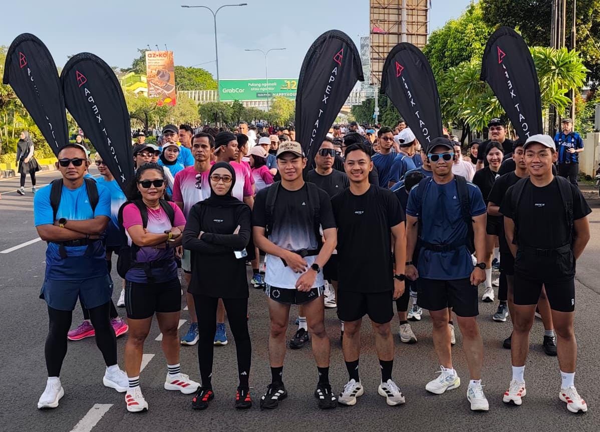 Koleksi Terbaru Diperkenalkan lewat Lari Pagi di CFD Kota Bekasi