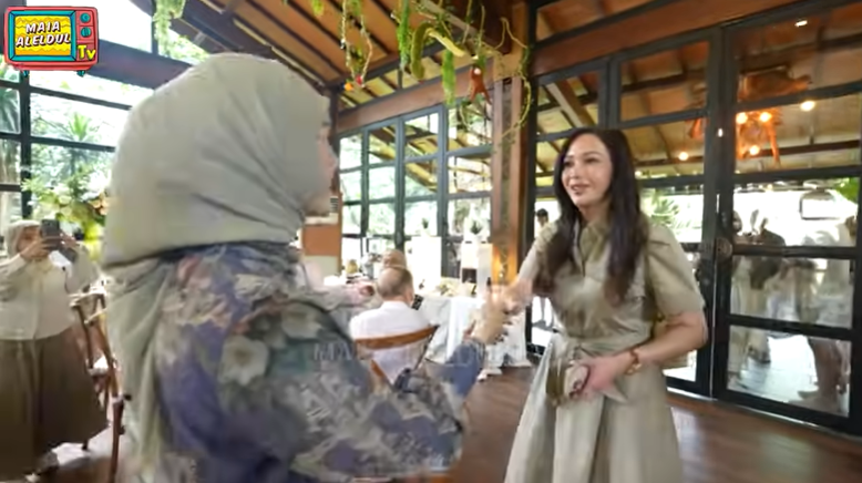 Detik-detik Maia Estianty Diajak Salaman Mulan Jameela, Gesturnya Disorot!