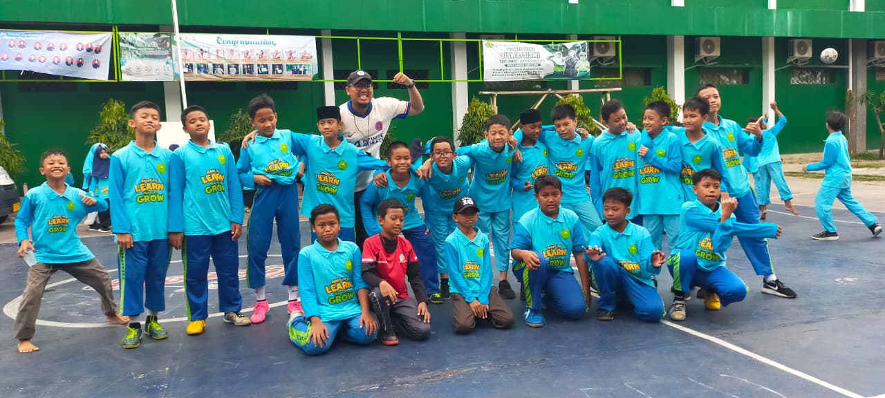 Rapor jadi Evaluasi Siswa SDIT Baiturrahman Bekasi