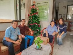 Gerakan Muda Kota Bekasi (GMKB) Tutup Akhir Tahun dengan Aksi Kasih “Satu Meja”, Rawat Toleransi di Kampung Sawah