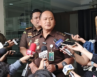 Usai Dicopot, Mantan Kajari Kabupaten Bekasi Diperiksa Kejagung