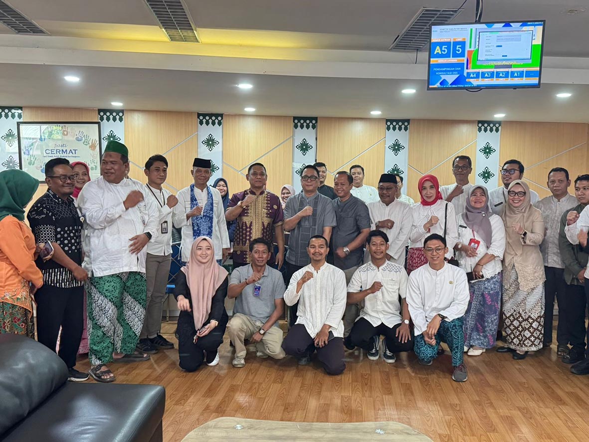 Plt Bupati Bekasi Beri Waktu 15 Hari Benahi Pelayanan Perizinan