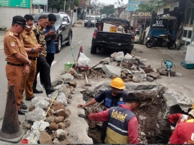 Sempat Ramai, Jalan Cikunir Raya Akhirnya Diperbaiki
