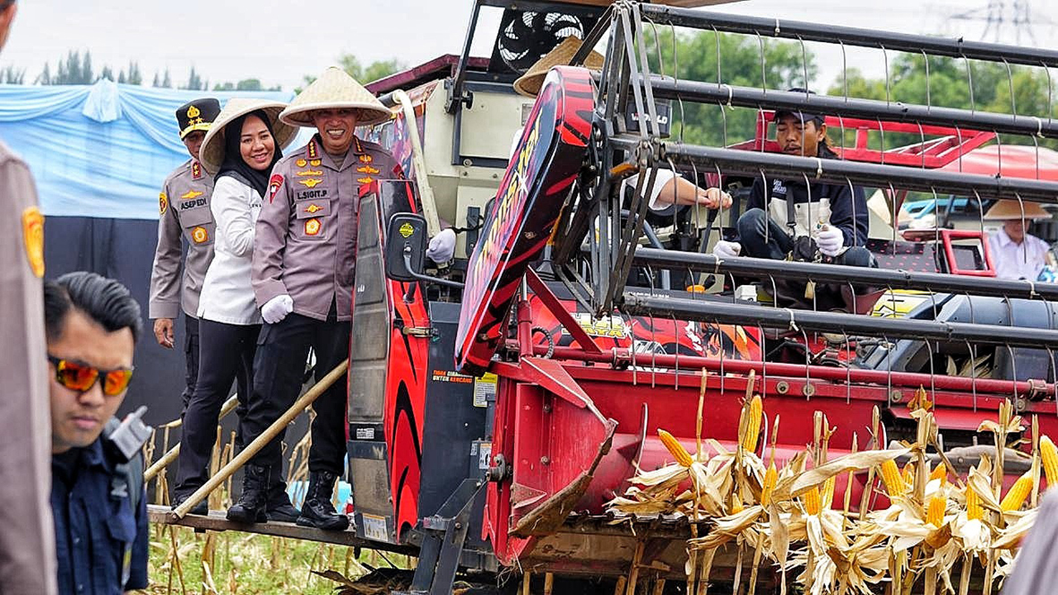 Polri Panen 743.522 Ton Jagung