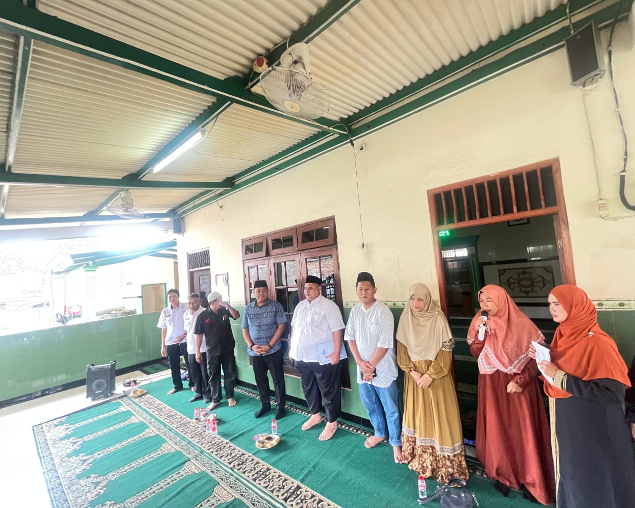 Awal Tahun Penuh Makna, PKK Kayuringin Jaya Santuni Puluhan Anak Yatim