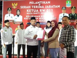 Plt Camat Bekasi Barat Ingatkan Pengurus RW 011 Pentingnya Soliditas dan Sinergi