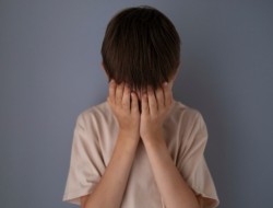 Kisah Aurelie di Broken Strings Angkat Isu Child Grooming, Ini Cara Melapor Pelaku di Indonesia