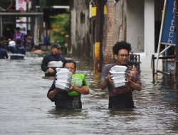 Wali Kota Bekasi Sebut Banjir Dipicu Hujan, Minta BNPB Rekayasa Cuaca