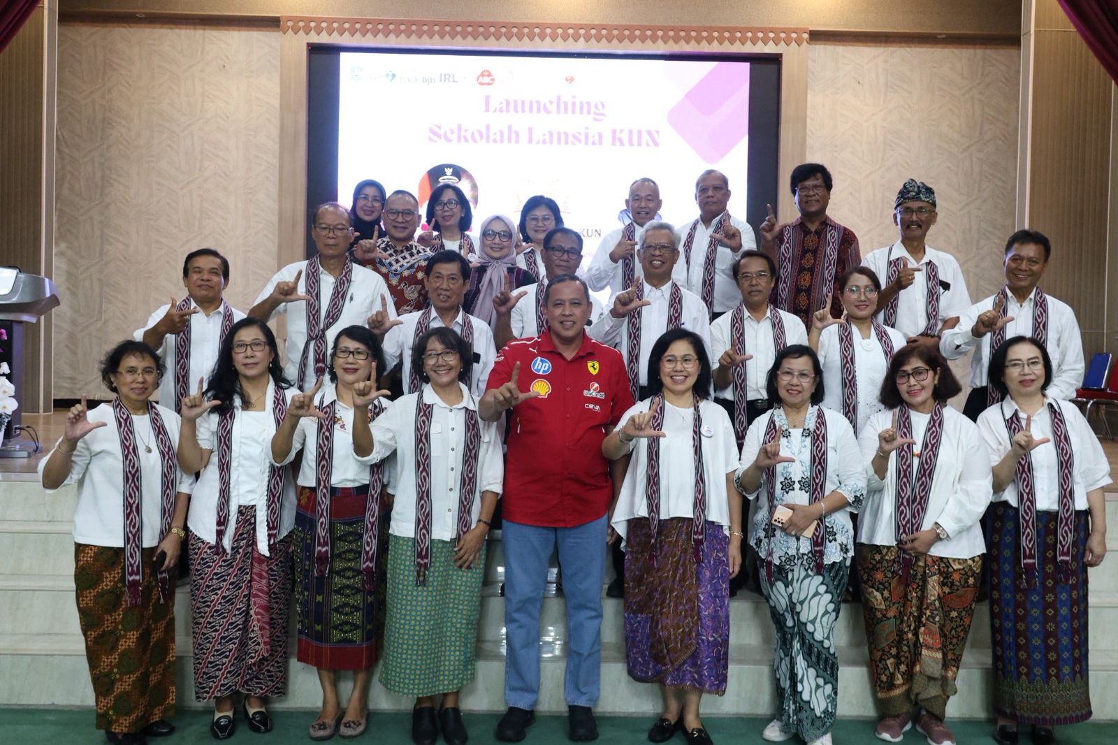 Pemkot Bekasi Luncurkan Sekolah Lansia KUN, Wadah Belajar dan Pemberdayaan Lansia