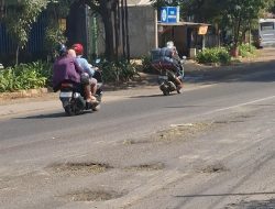 Waspada, Jalan Berlubang di “Jalur Tengkorak” Kota Bekasi