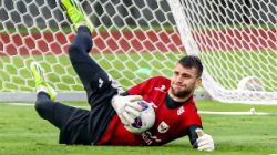 Kiper Timnas Maarten Paes Dikabarkan Sepakat Gabung Ajax Amsterdam