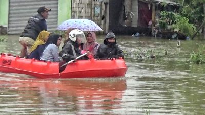 Camat Muaragembong Akui Banyaknya Bantuan Belum Penuhi Kebutuhan Warga Terdampak Banjir