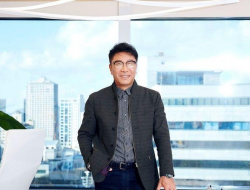 K-Pop Godfather Bangkit! Lee Soo Man Siap Debutkan Boy Group Generasi Baru 2026