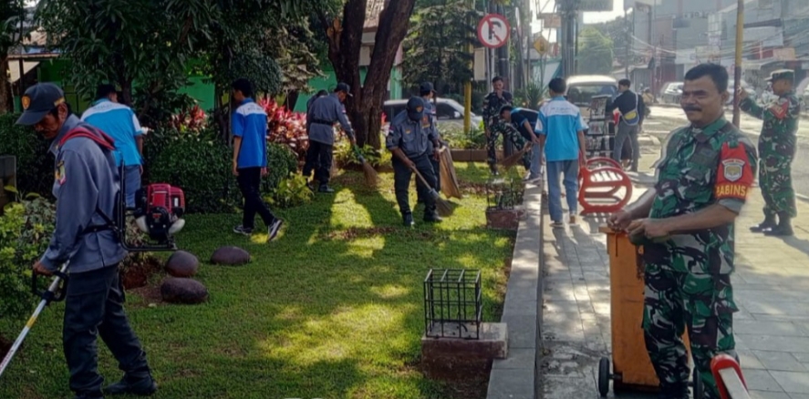 Tindak Lanjuti Instruksi Presiden Prabowo, Aparatur di Jatiasih Bersih-bersih