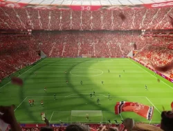 Cetak Sejarah Ramadan, Manchester United Bakal Buka Puasa Bersama di Stadion Old Trafford