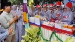 Bazar di Jakamulya Disambut Suka Cita