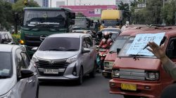 Demo Sopir Angkot Berakhir, Dishub Sepakati Tarif Trans Beken hingga Peremajaan Angkot