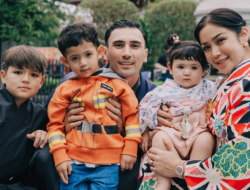 Jessica Iskandar dan Vincent Verhaag Membesarkan 3 Anak dengan Prinsip 777, Apa Itu?