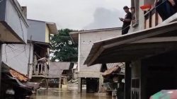 Sepanjang Februari, Gang Mawar Bekasi Empat Kali Banjir 2,5 Meter