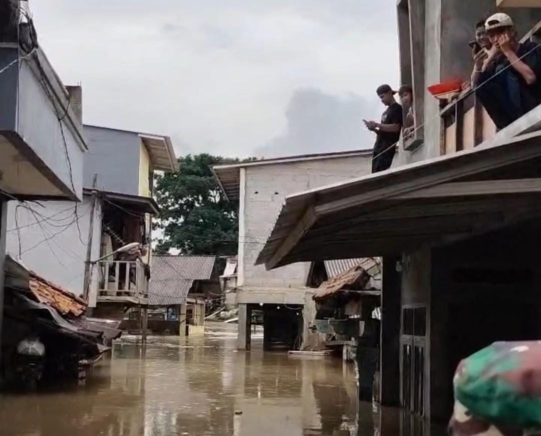 Sepanjang Februari, Gang Mawar Bekasi Empat Kali Banjir 2,5 Meter