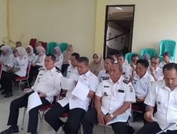 Rapat Minggon, Camat Bekasi Utara Perkuat Koordinasi Lintas Kelurahan
