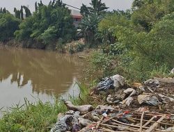 Proyek Tanggul Kali Bekasi Mangkrak di Tiga Titik