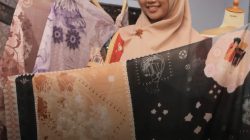 Pemberdayaan BRI Tumbuhkan Kreativitas Pelaku Usaha ‘Hijasmita’ Lewat Desain Hijab Modern Bernuansa Lokal