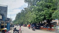 Taman di Kalibaru Timur Medan Satria Tertutup Parkir Liar