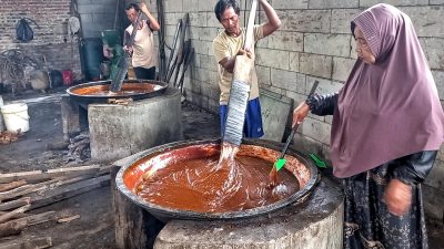 Berkah Ramadan, Produksi Dodol di Cibitung Melonjak 1.000 Persen