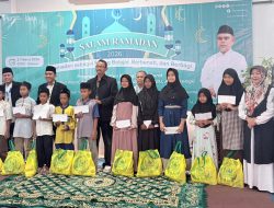 Salam Ramadan SMA Al Muslim Bekasi, Siswa Sisihkan Uang Jajan untuk 520 Yatim dan Dhuafa