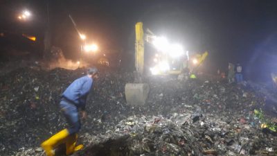 Korban Tewas Longsor Gunungan Sampah TPST Bantargebang Bertambah jadi Empat Orang