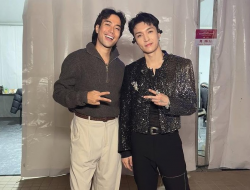 Lay Zhang EXO Sampaikan Belasungkawa, Kenang Momen Kolaborasi dengan Vidi Aldiano
