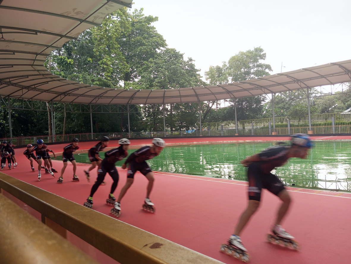 HUT ke-29, Wali Kota Bekasi Resmikan Bekasi International Skate Track dan GOR Terpadu