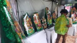 Penjualan Parsel Lebaran di Bekasi Masih Landai