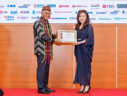 Dorong Partisipasi Masyarakat Berinvestasi di SBSN, BCA Kembali Raih Penghargaan dari Kementerian Keuangan