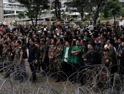 Gus Yaqut Diperiksa, Ratusan Anggota Banser Geruduk KPK  Tolak Penetapan Tersangka Kuota Haji