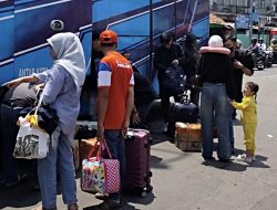 Mudik Lebaran, 1.836 Penumpang Berangkat dari Terminal Induk Bekasi
