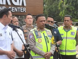 Beristirahat di Bahu Jalan Tol Berbahaya! Kakorlantas Imbau Gunakan Rest Area