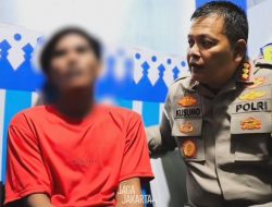 Kapolres Metro Bekasi Kota Gagalkan Upaya Warga Melompat dari JPO 