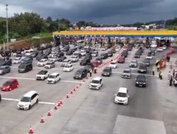 Urai Kepadatan Arah Jakarta, One Way Nasional Berlaku dari Semarang sampai Cikampek