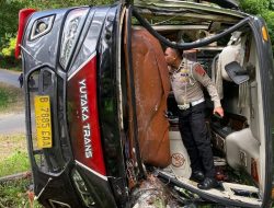 Bus Rombongan Wisatawan Bekasi Kecelakaan di Turunan Cariang saat Menuju Sawarna