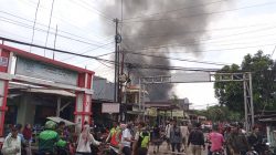 Kebakaran Pabrik di Medan Satria, Disdamkarmat Kerahkan Enam Mobil Pemadam