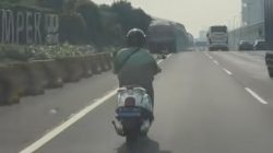 Pengemudi Ojol Masuk Tol Japek, Diteriaki dan Diklakson Berkali-kali Tetap Cuek