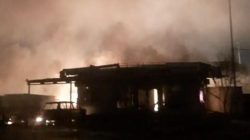 Kebakaran Besar di Cimuning, Warga Dengar Suara Ledakan